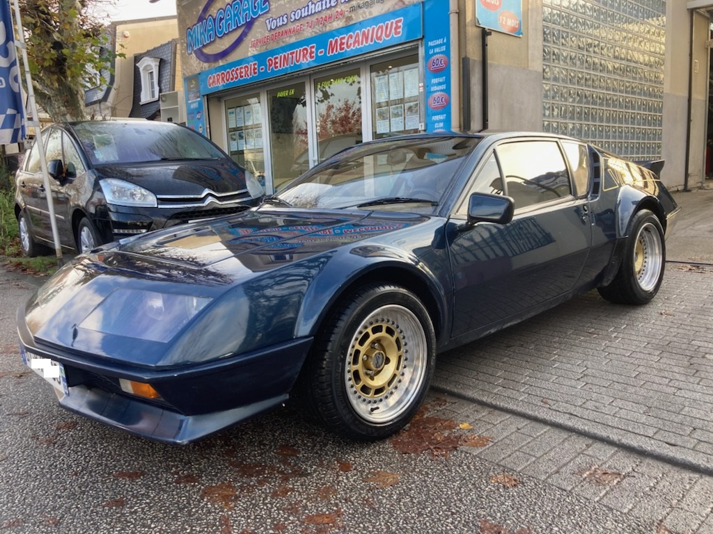 Voiture noir